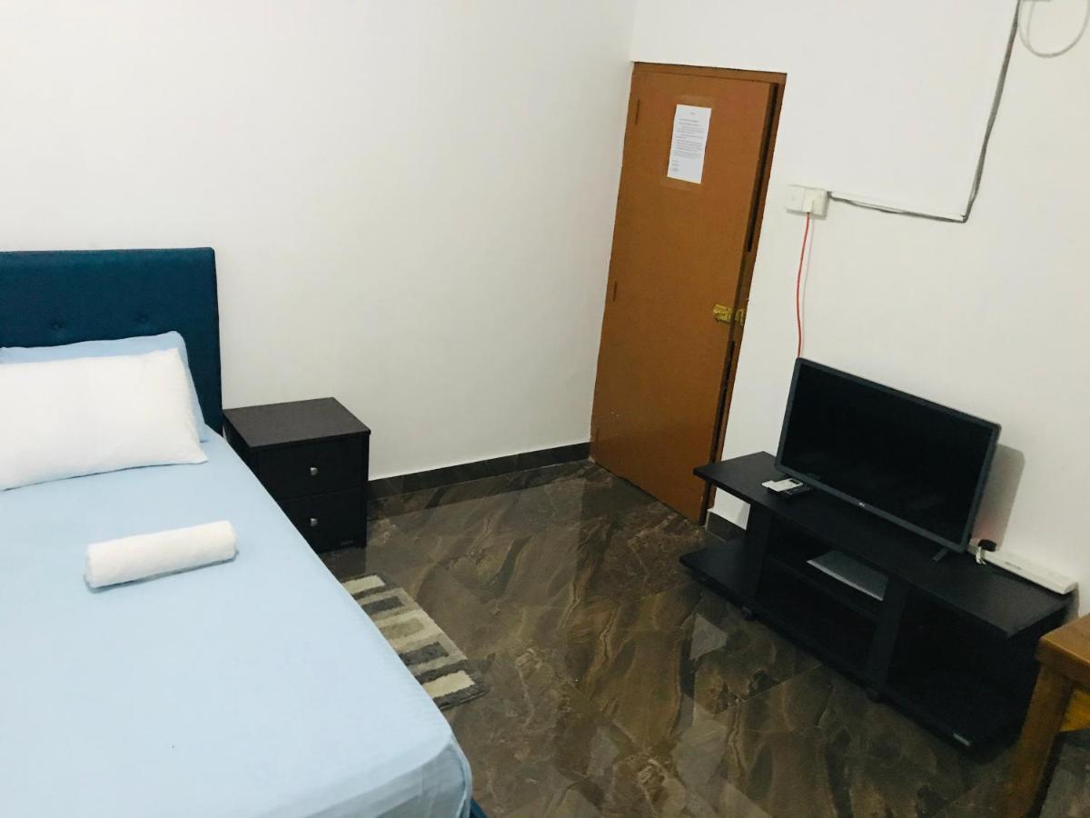 Alina Budget Hotel Кадувела Екстер'єр фото