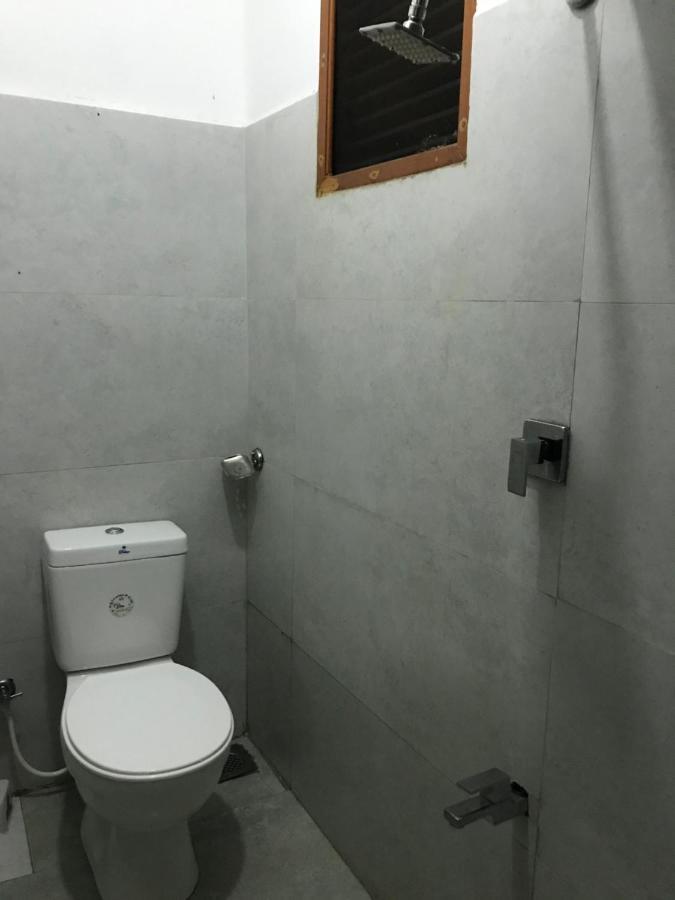 Alina Budget Hotel Кадувела Екстер'єр фото